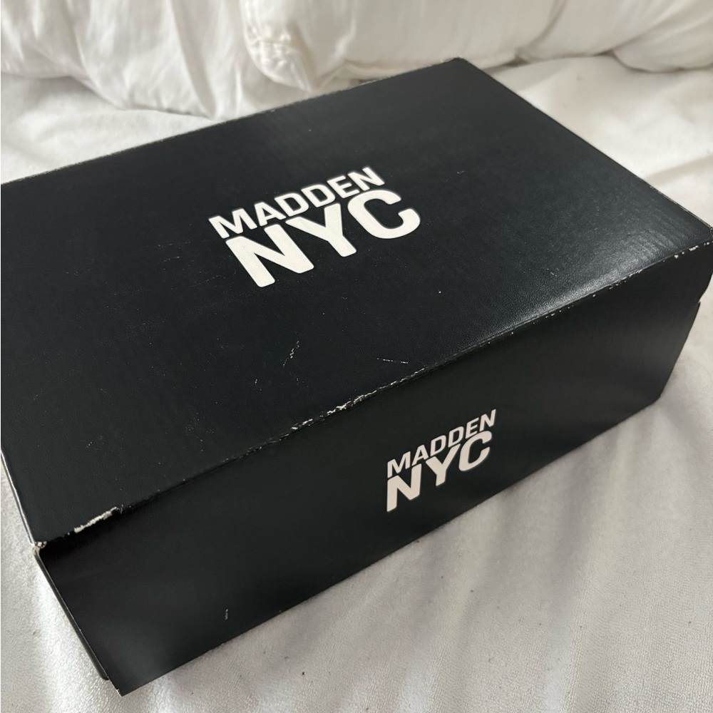Madden NYC Madrid Women's  Sneakers